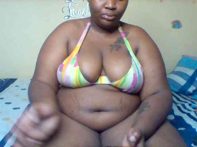SinfullySweet webcam