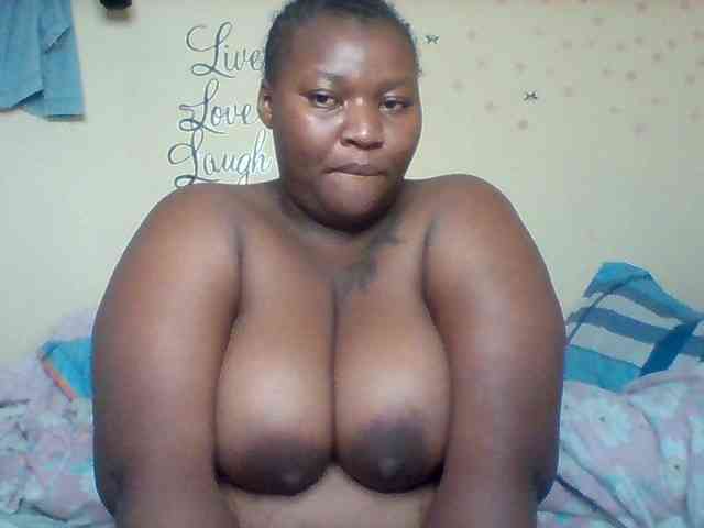 SinfullySweet webcam