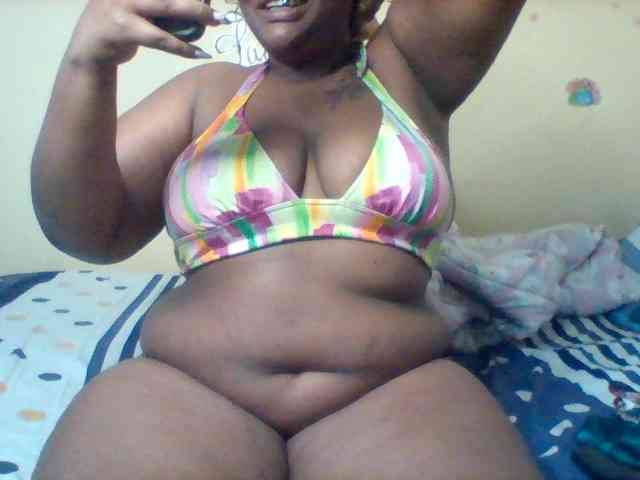 SinfullySweet webcam