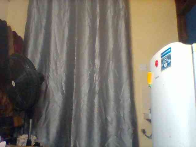 SinfullySweet webcam