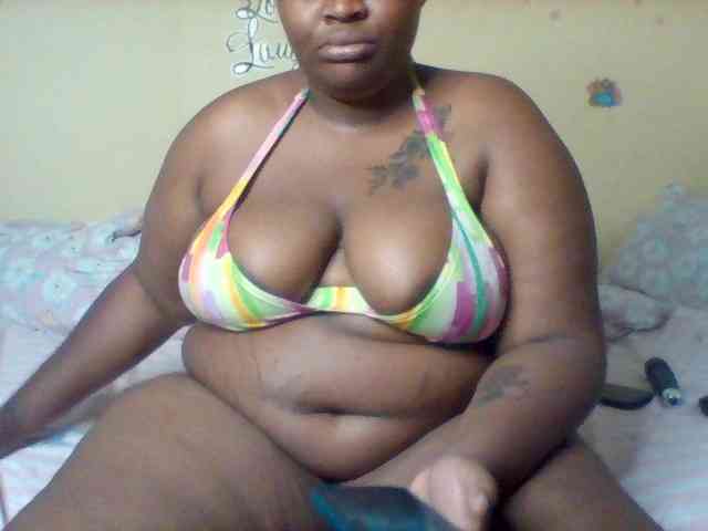 SinfullySweet webcam