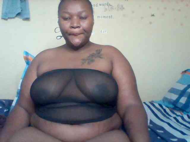 SinfullySweet webcam