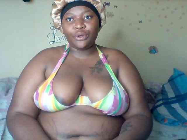 SinfullySweet webcam