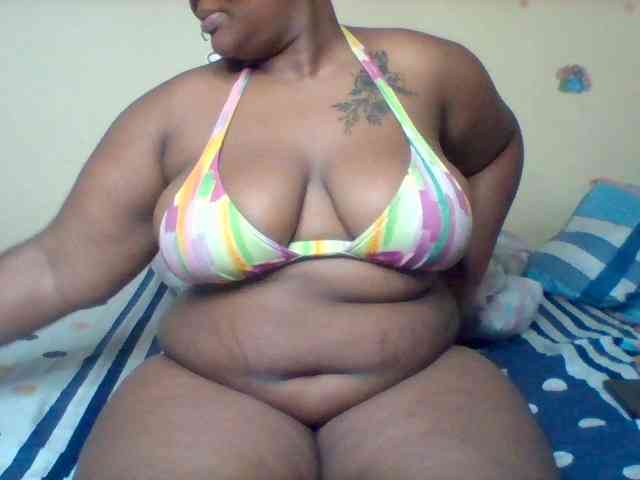SinfullySweet webcam