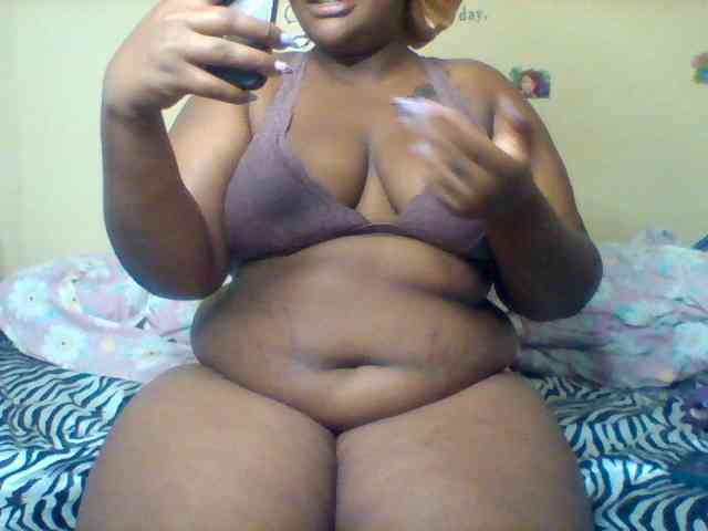SinfullySweet webcam