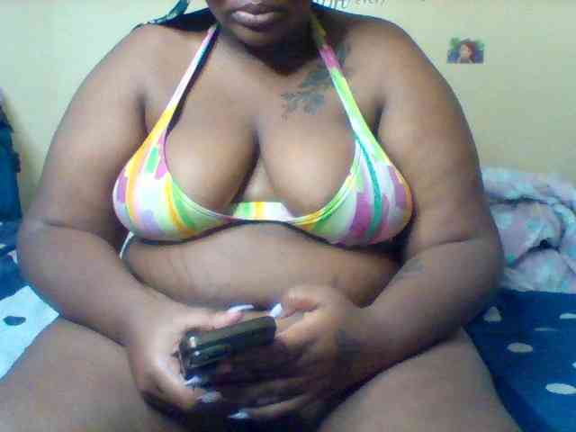 SinfullySweet webcam