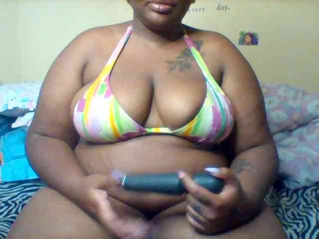 SinfullySweet webcam