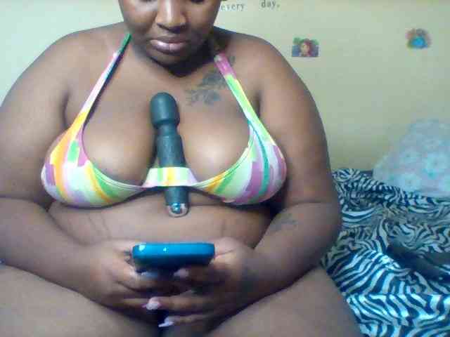 SinfullySweet webcam