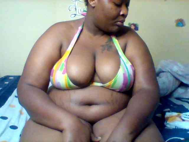SinfullySweet webcam