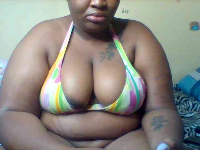 SinfullySweet webcam