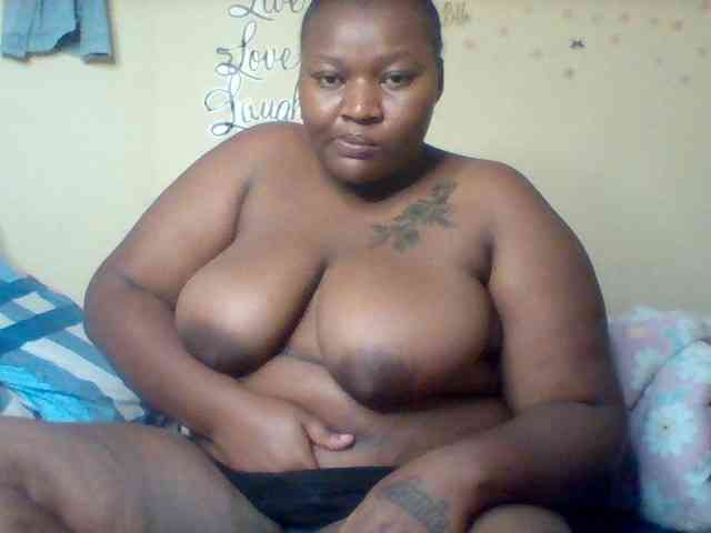 SinfullySweet webcam