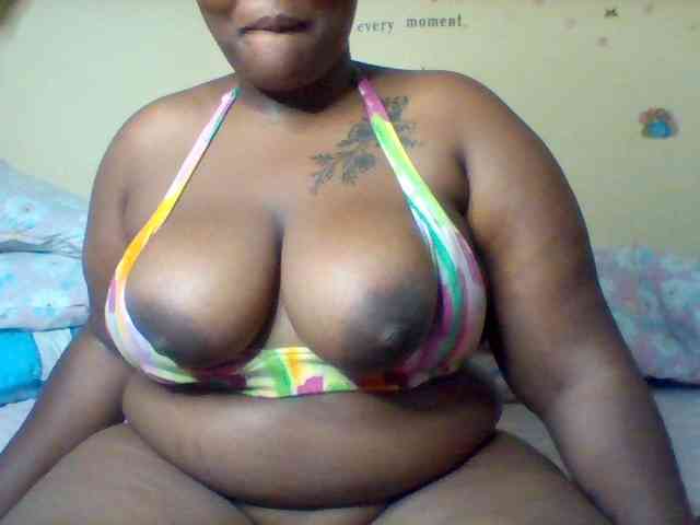 SinfullySweet webcam