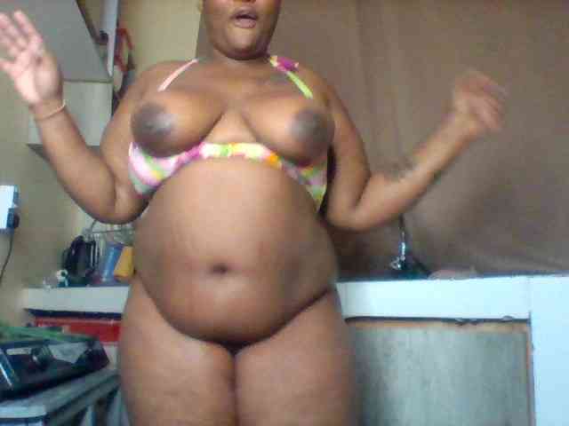 SinfullySweet webcam