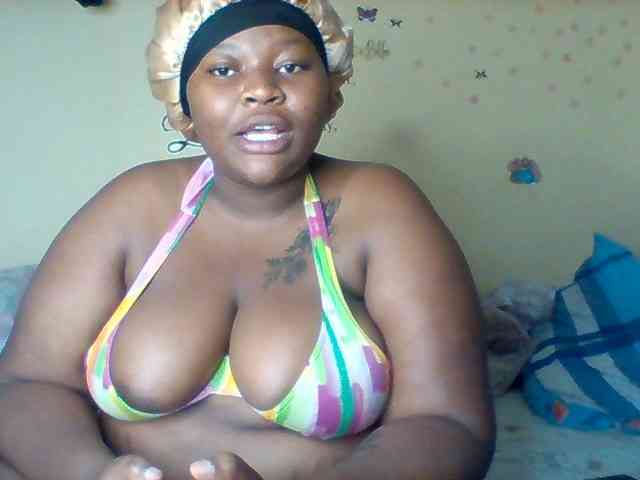 SinfullySweet webcam