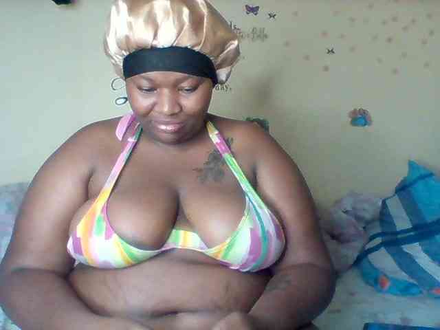 SinfullySweet webcam