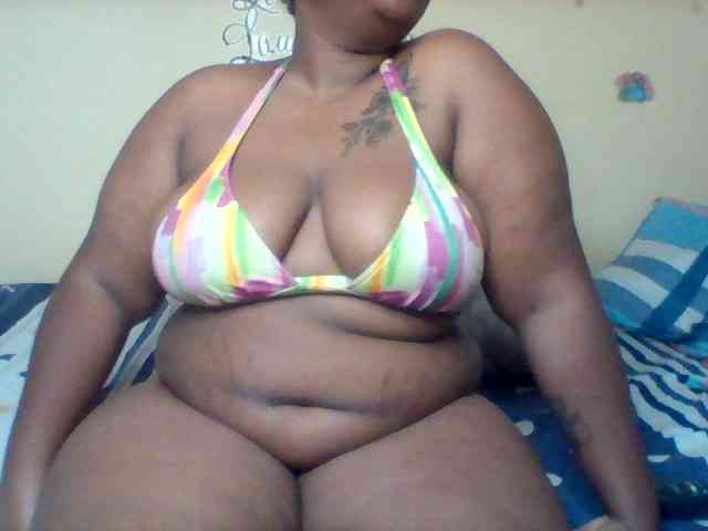 SinfullySweet webcam
