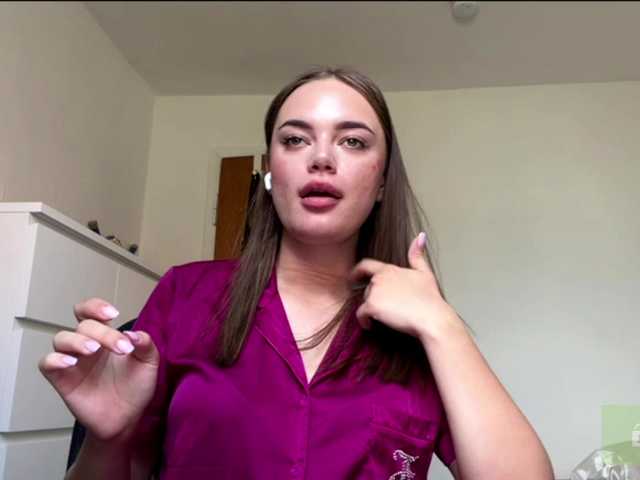 beautymira live cam on BongaCams