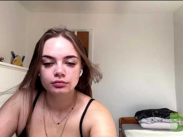 beautymira live cam on BongaCams