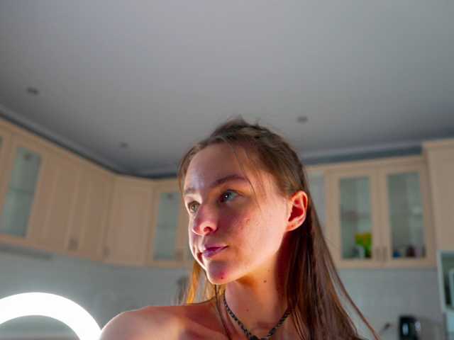 AlisaFreshly