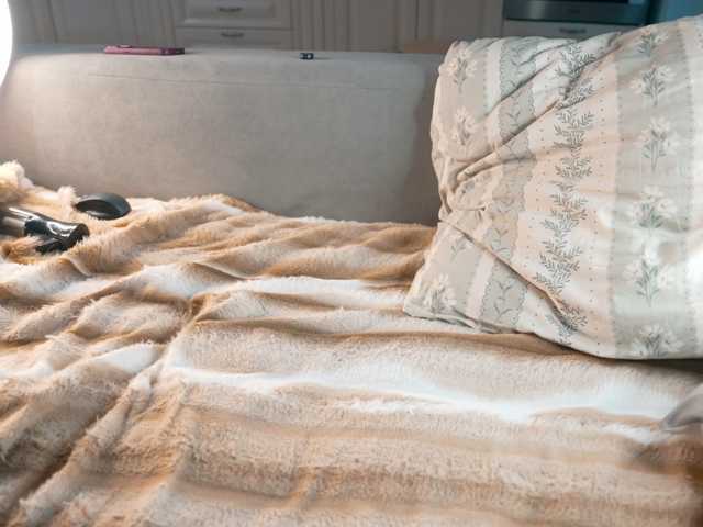 AlisaFreshly live cam