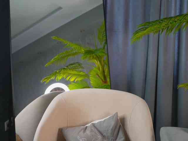 Модель: AlisaFreshly