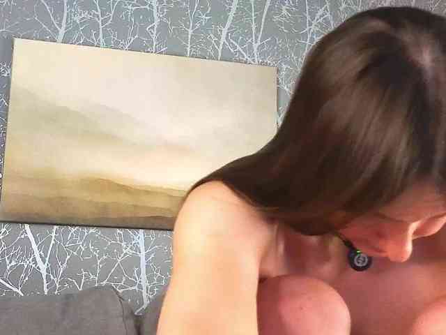 AlisaFreshly webcam