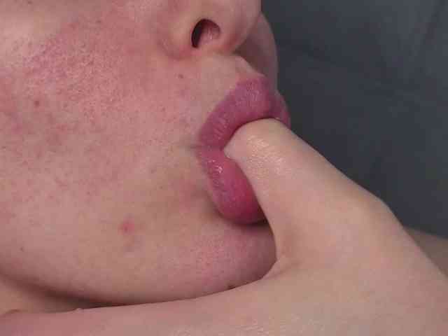 AlisaFreshly webcam