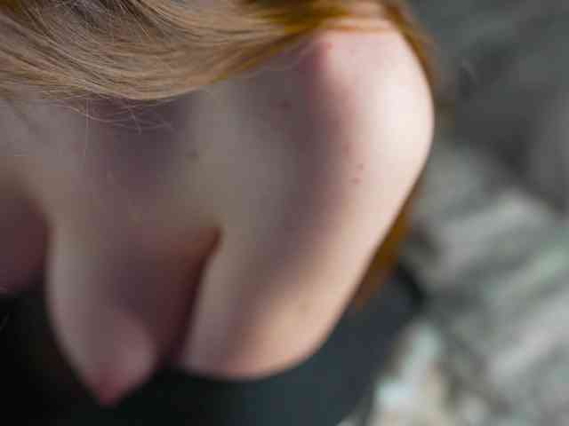 AlisaFreshly webcam