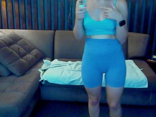 Livia-Shy Porn Show