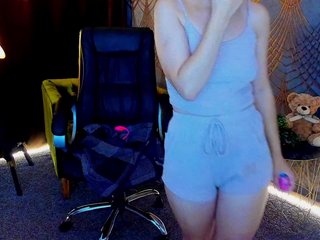Livia-Shy Porn Show