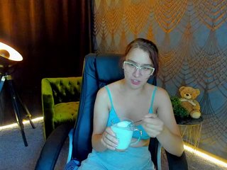 Livia-Shy