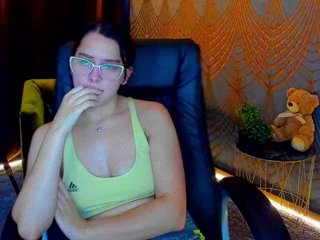 Livia-Shy Porn Show