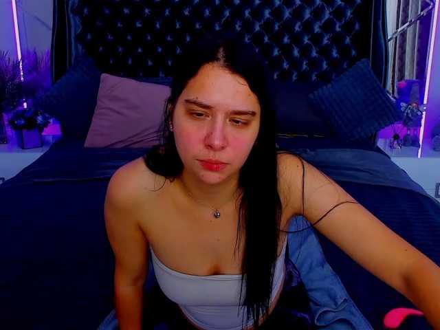 Livia-Shy live cam on BongaCams