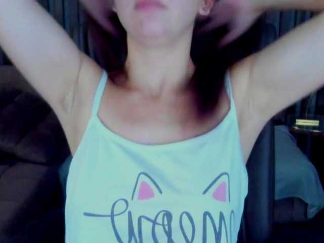 Livia-Shy live webcam show