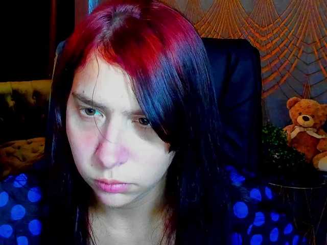 Livia-Shy live cam on BongaCams