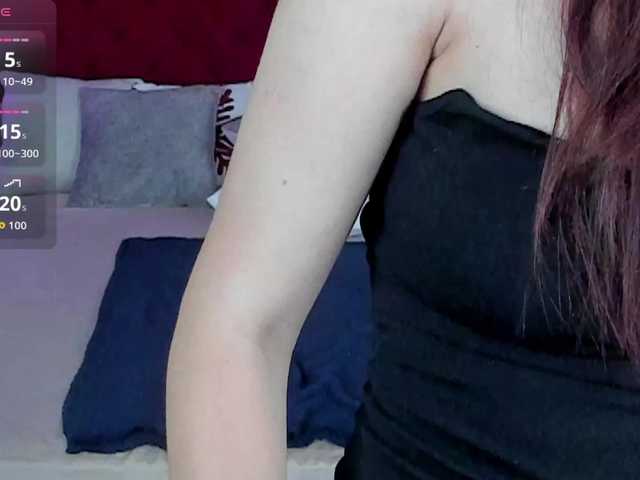 Livia-Shy live cam on BongaCams