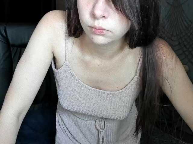 Livia-Shy live cam on BongaCams