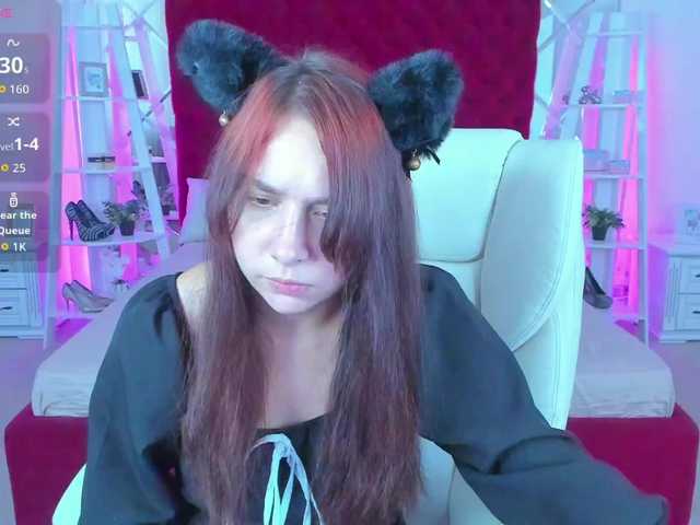 Livia-Shy live cam on BongaCams