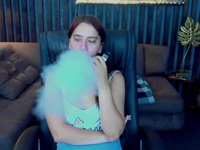 Livia-Shy live cam on BongaCams