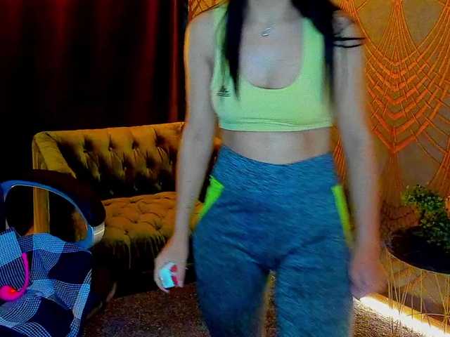 Livia-Shy live cam on BongaCams