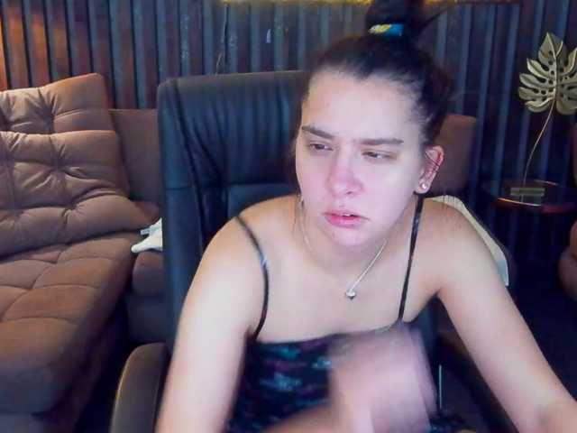 Livia-Shy live cam on BongaCams