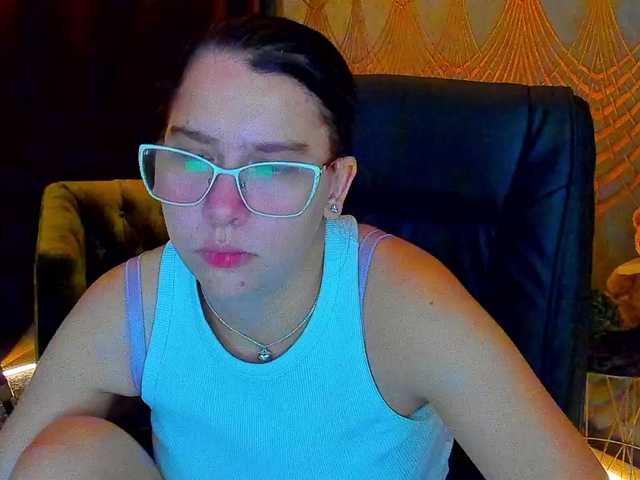 Livia-Shy