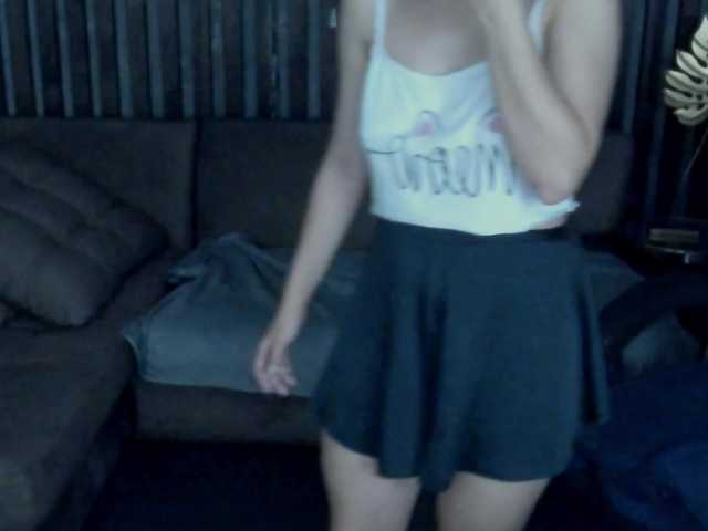 Livia-Shy live cam on BongaCams