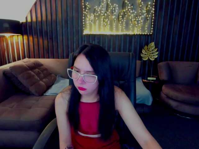 Livia-Shy live cam on BongaCams