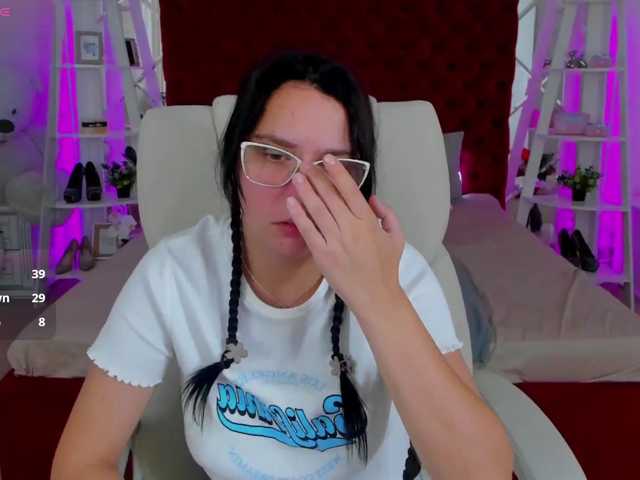 Livia-Shy