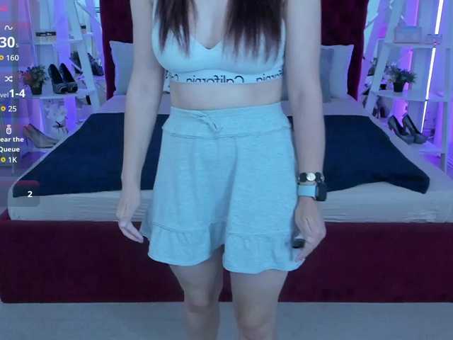 Livia-Shy live webcam show