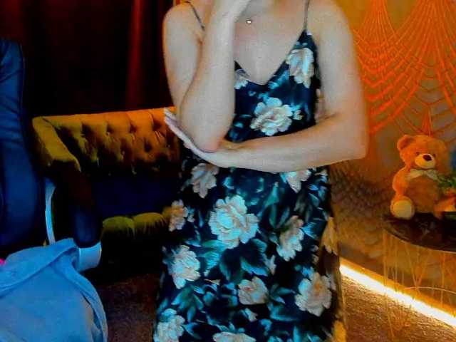 Livia-Shy live cam on BongaCams