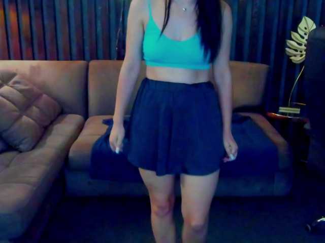 Livia-Shy live cam on BongaCams