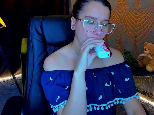 Livia-Shy