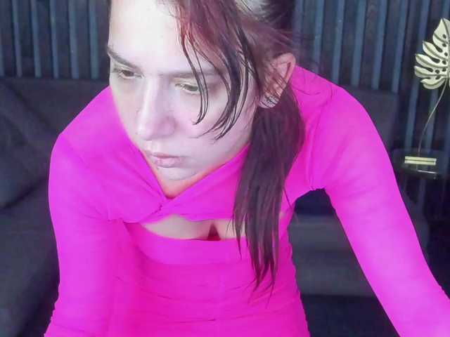 Livia-Shy live webcam show